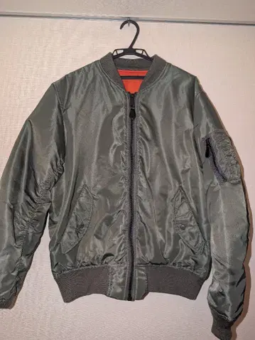 AVIREX MA-1 플라이트 재킷 XL