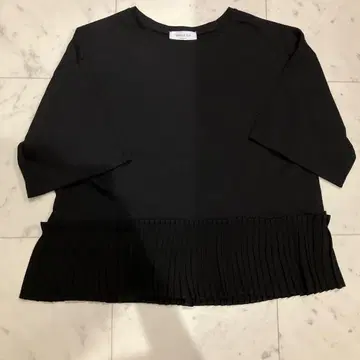 OPAQUE.CLIP 플리츠 디자인 도킹 탑