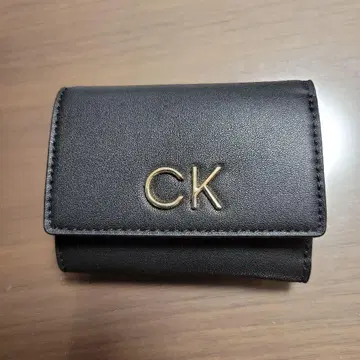 CK 블랙 3단 폴더형 지갑