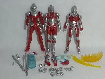 초동 HEROS ULTRAMAN 세트