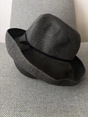 마츄아하 paper brade light hat wide
