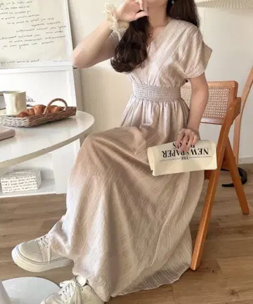 클래식 엘프 시어 스트라이프 소재 허리 셔링 롱 원피스 XL