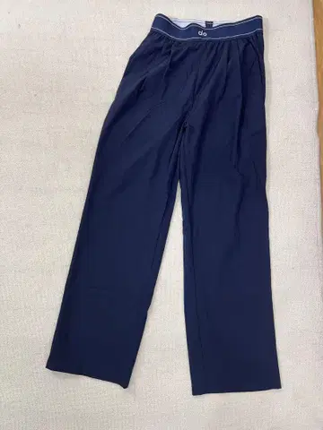 alo yoga 요가 롱 팬츠 사이즈 M
