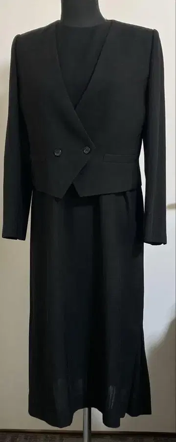 BILL BLASS 포멀 앙상블 블랙 사이즈 11A3 여름용