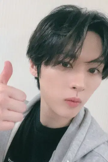 StrayKids SonyMusic LeeKnow ATE