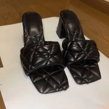 Zara 힐 샌들