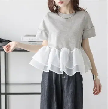 라지엠 시어 프릴 티어드 페플럼 도킹 탑