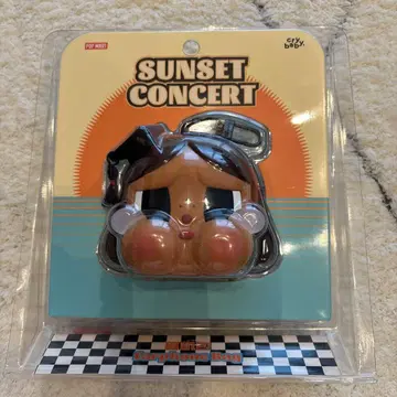POPMART CRYBABY Sunset Concert 이어폰 케이스