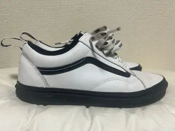 Vans 화이트/블랙 스니커즈