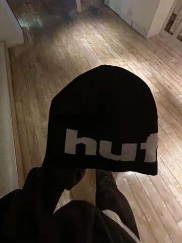 HUF 로고 비니