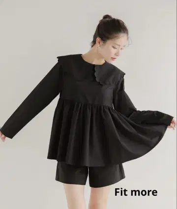 새상품급 핏모어 블라우스 스캘럽 칼라 페플럼 롱 슬리브 블라우스
