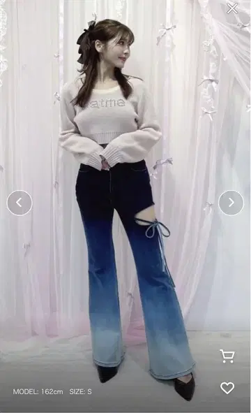 사이드 컷 아웃 데님 플레어 팬츠