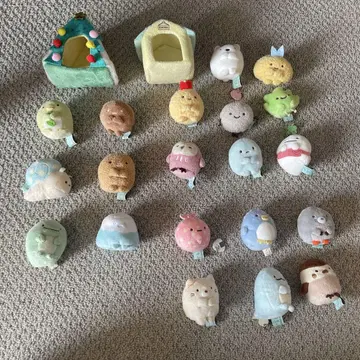 봉제 인형 세트와 복조리