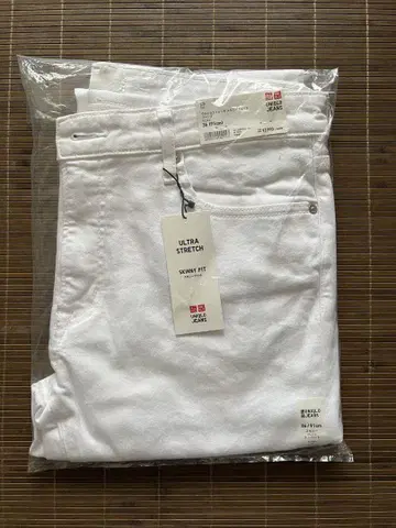 울트라 스트레치 스키니 핏 36인치 화이트 새상품 미사용 택 포함