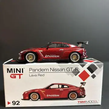 MINI GT #92 팬데무 닛산 GT-R MINIGT GT-R35