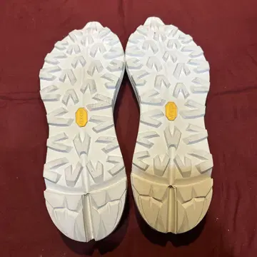 비브람 밑창 42 등산화