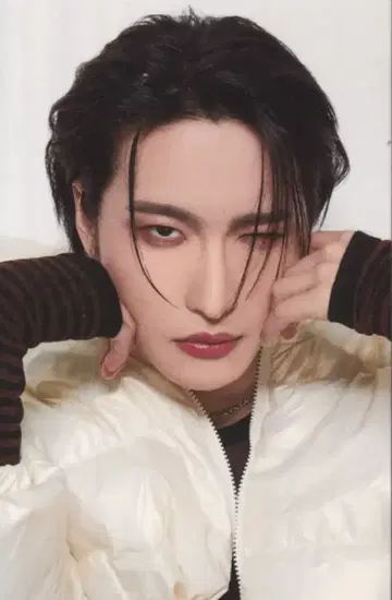 ATEEZ NOT OKAY SEONG HWA 트레이딩 카드 라키로토