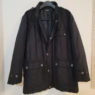 피아 스포츠 블랙 다운 자켓 XL(LL) 퀼팅 디자인