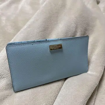 새상품급 kate spade 장지갑 스카이블루