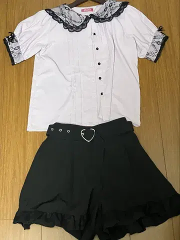 마즈 블라우스 서스펜더 스커트