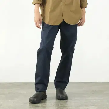 FOB FACTORY F0514 내로우 U.S 트라우저 웨폰 M
