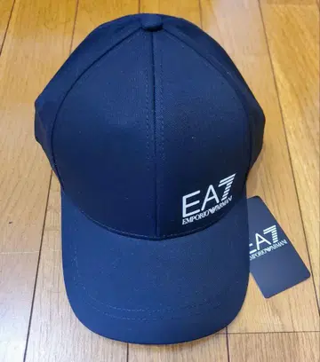 엠포리오 아르마니 EA7 새상품 남성용 캡(로고/블랙)