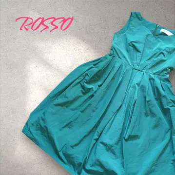 ROSSO 어반 리서치 슬리브리스 그린 원피스