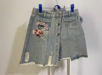 자수 라이트 블루 데님 미니 스커트