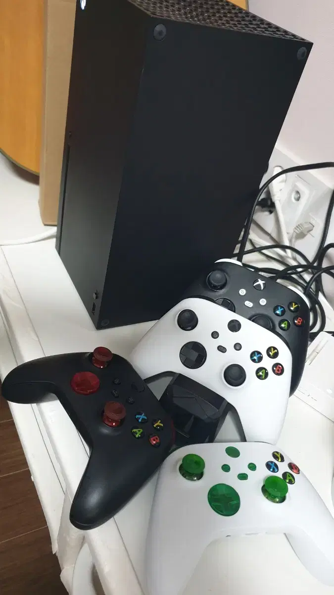 xbox 팝니다 엑시엑 2인셋 충전기