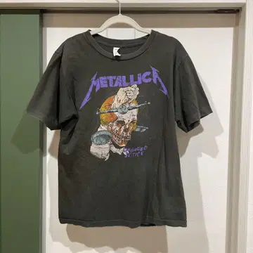 Metallica/메탈리카 DAMAGED JUSTICE 프린트 티셔츠