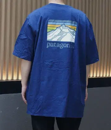 파타고니아 Line Logo Pocket Tee