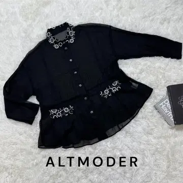 ALTMODER 스팽글 자수 블라우스 알토모다