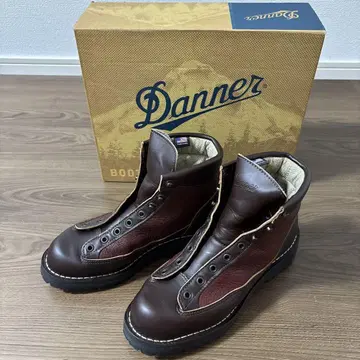 Danner 라이트 바이슨