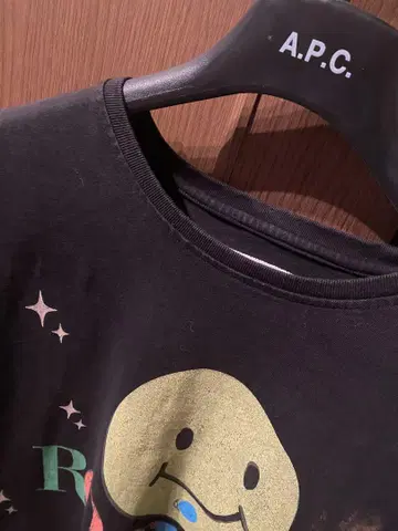 Rogic 빈티지 가공 티셔츠 블랙