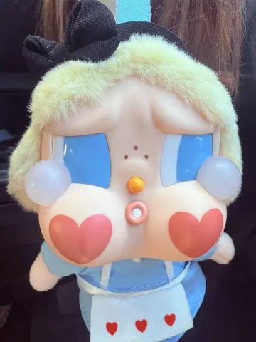 POP MART Crying Again Alice 봉제 인형