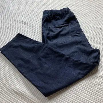 북유럽 생활용품점 레이어드에 능한 페그 팬츠