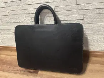 블랙 가죽 브리프 케이스