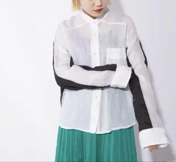 블랑 바스크 라미론 펄 버튼 블라우스