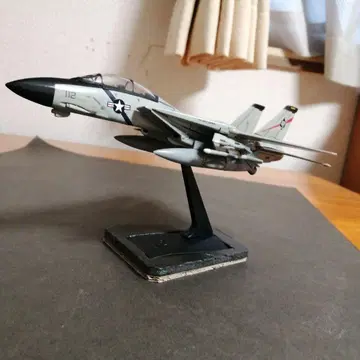 F-14 톰캣 다이캐스트 모형