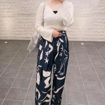 LOW CLASSIC 한국 인기 브랜드 슬랙스 올 패턴 네이비 21SS