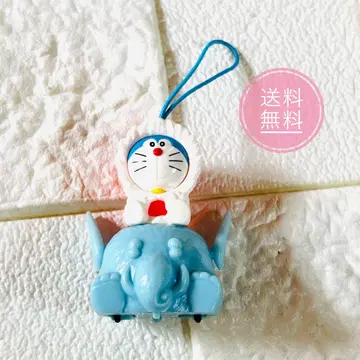 영화 극장 방문자 한정판 혜택 도라에몽 움직이는 스트랩