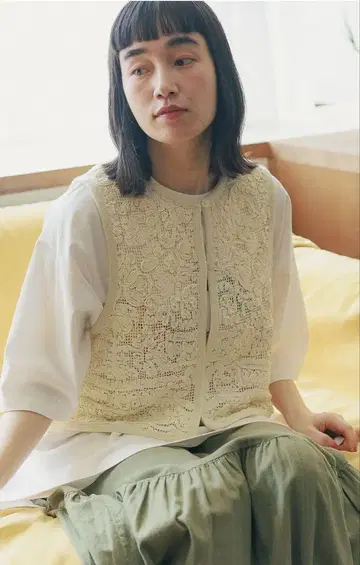 니코앤 아트 패턴 크라프트 베스트