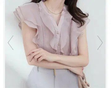 natural couture 프릴 쉬폰 반팔 셔츠