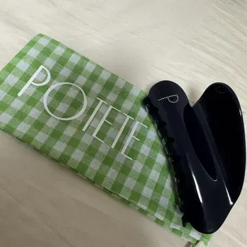 POTETE big heart clip black