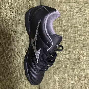 Mizuno 축구화 블랙/그레이
