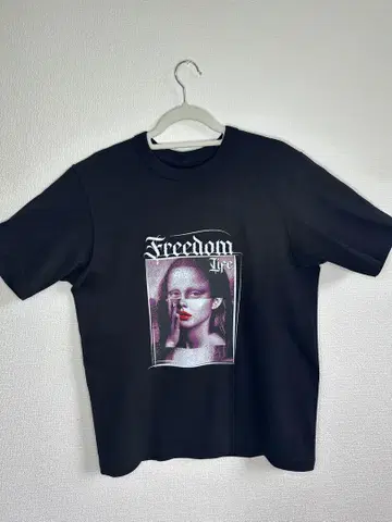 Freedom Life 그래픽 티셔츠 블랙