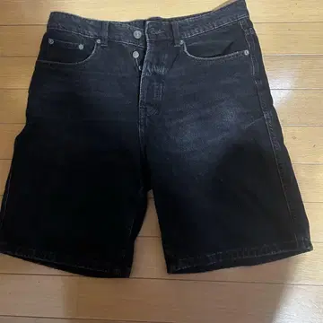 자라 블랙 데님 숏 팬츠