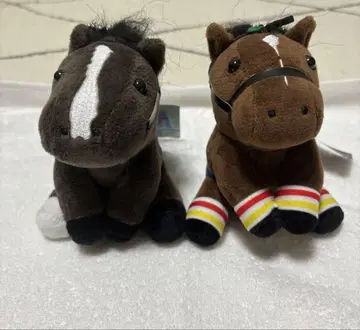이퀴녹스와 리버티 아일랜드 봉제 인형
