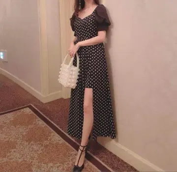 amerge 아메르주 슬릿 롱 원피스 도트 블랙
