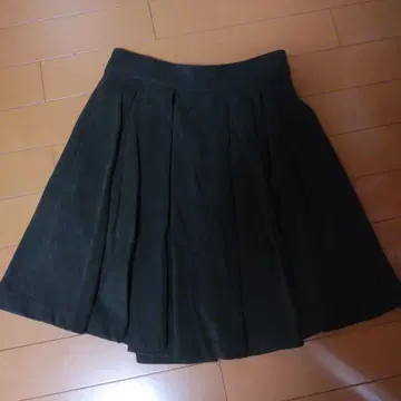 INGNI 다크 그린 플레어 스커트 M